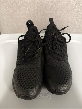 Nike Youth All-Black Lightweight Running Sneakers